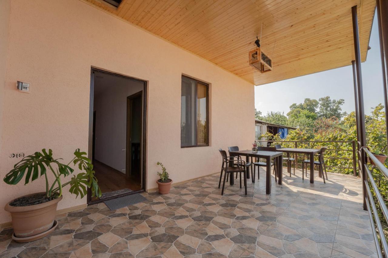 Guest House Gold เทลาวี ภายนอก รูปภาพ